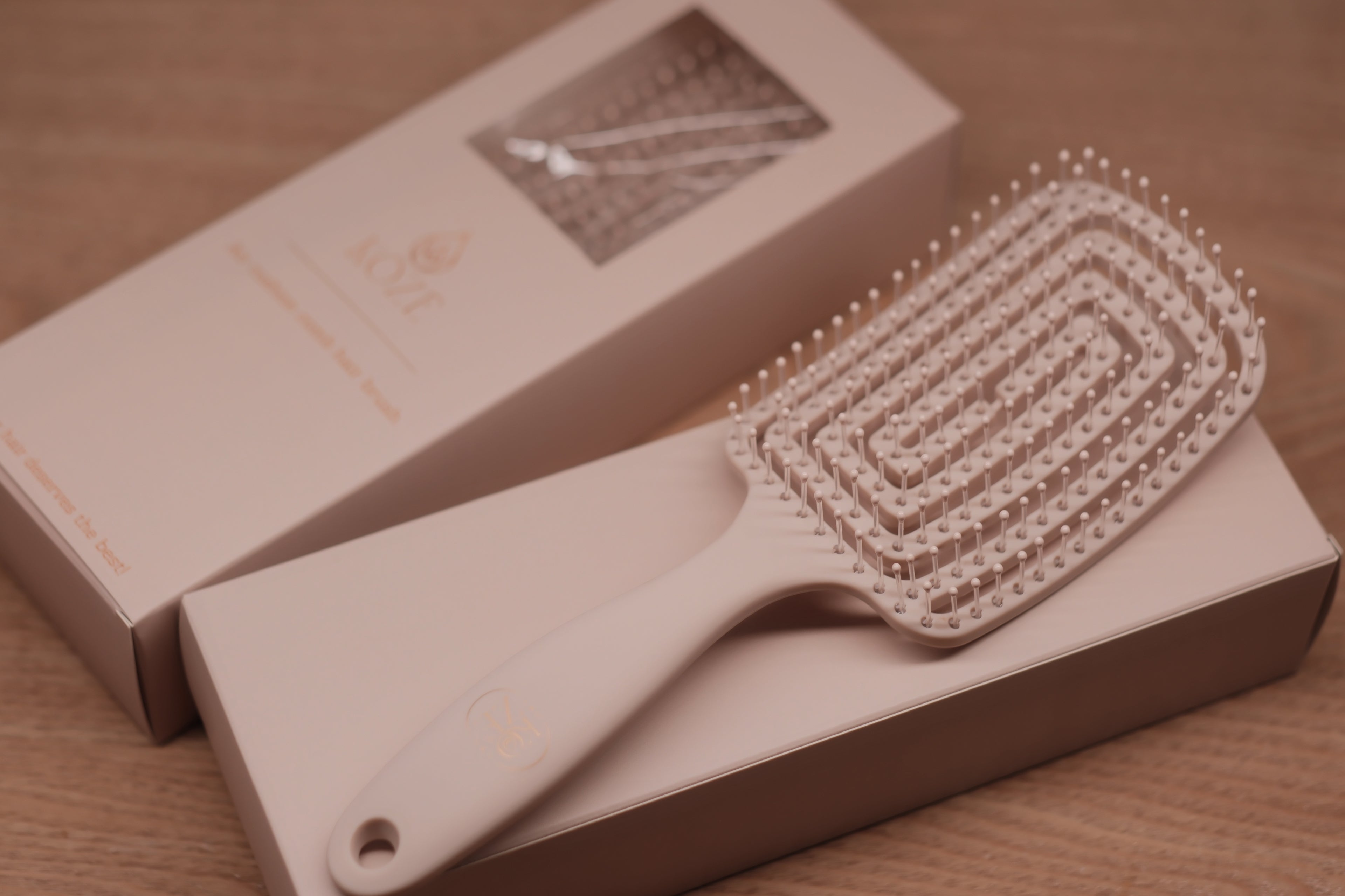 KOZE Detangling Brush